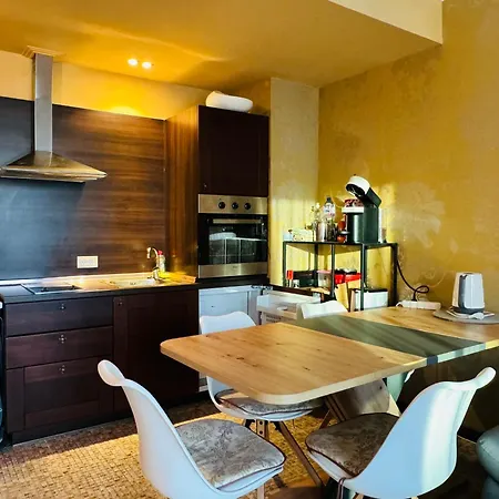 Royal Barcelo G404 Sunny * סאני ביץ'