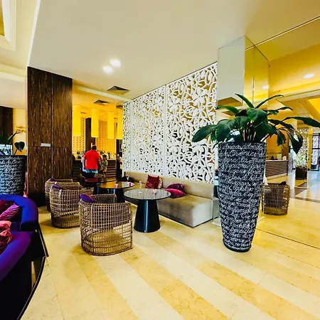 Royal Barcelo G404 Sunny סאני ביץ'