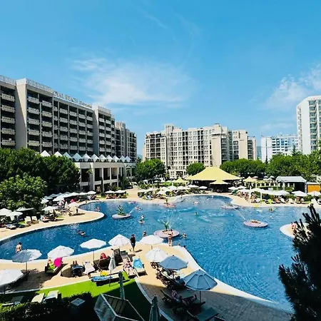 Royal Barcelo G404 Sunny Apartment *